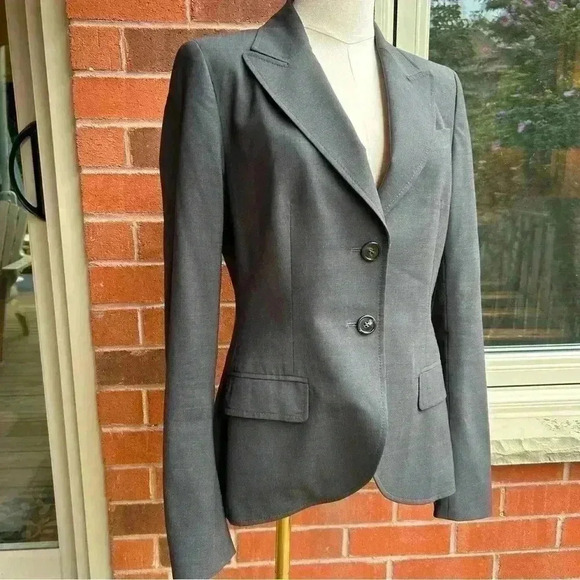S/M  Gray ESCADA 75% Virgin Wool Business Casual Adademia Fitted Blazer - Picture 6 of 17